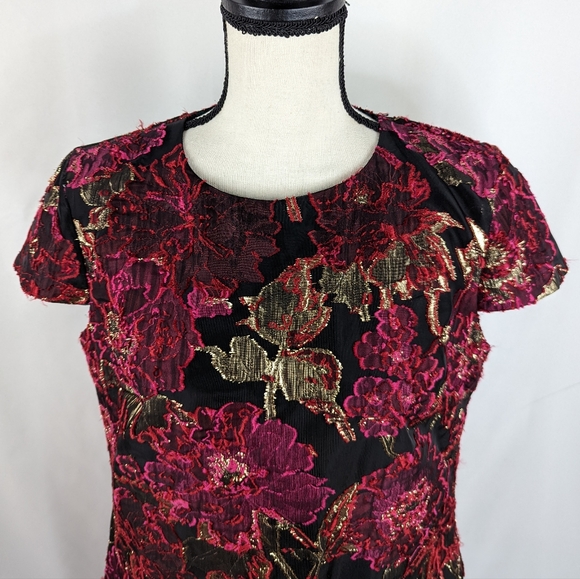 NWT SAM EDELMAN Red & Gold Metallic Brocade Mini Shift Dress, Size 14 - Picture 2 of 12